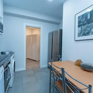 https://apt-valdecilla-center.bilbaohotelsspain.com