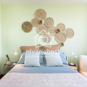 https://mint-santa-cruz.tenerifehoteles.net